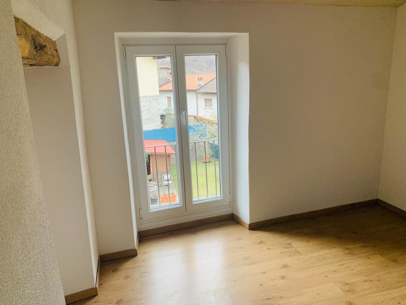 3 locali ristrutturati con vista a Sonvico (3)