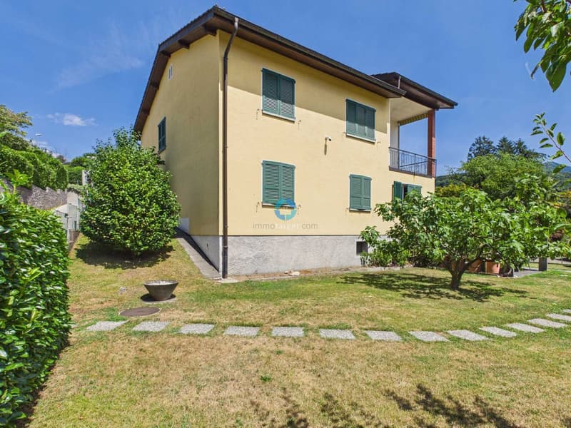 Casa bifamiliare 9 locali con giardino a Ponte Capriasca (7)