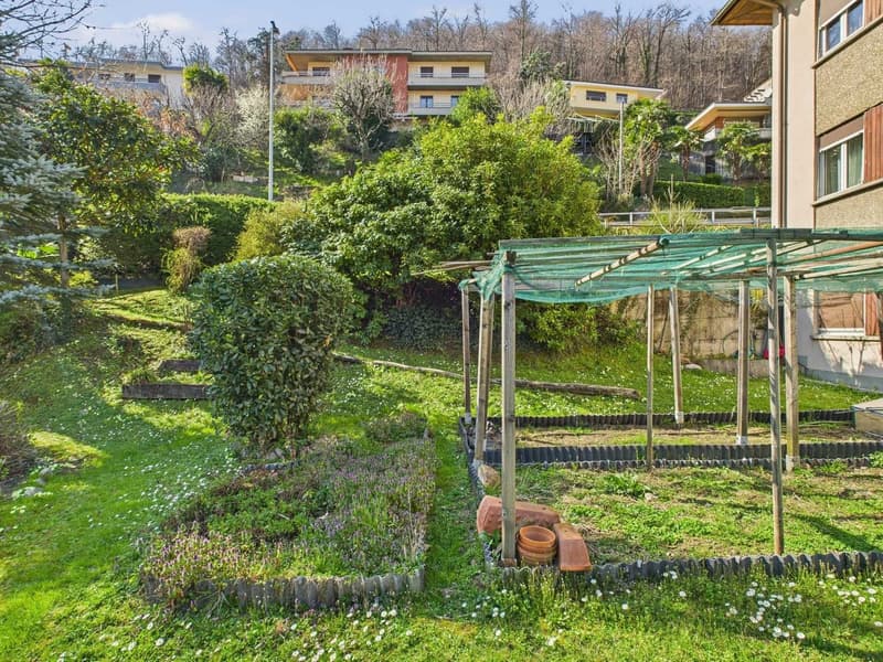 Attico 4.5 locali con vista monti a Lugaggia (6)
