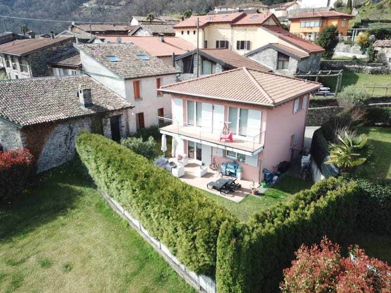 Casa 5.5 locali del 2008 con giardino e terrazza a Sigirino (1)