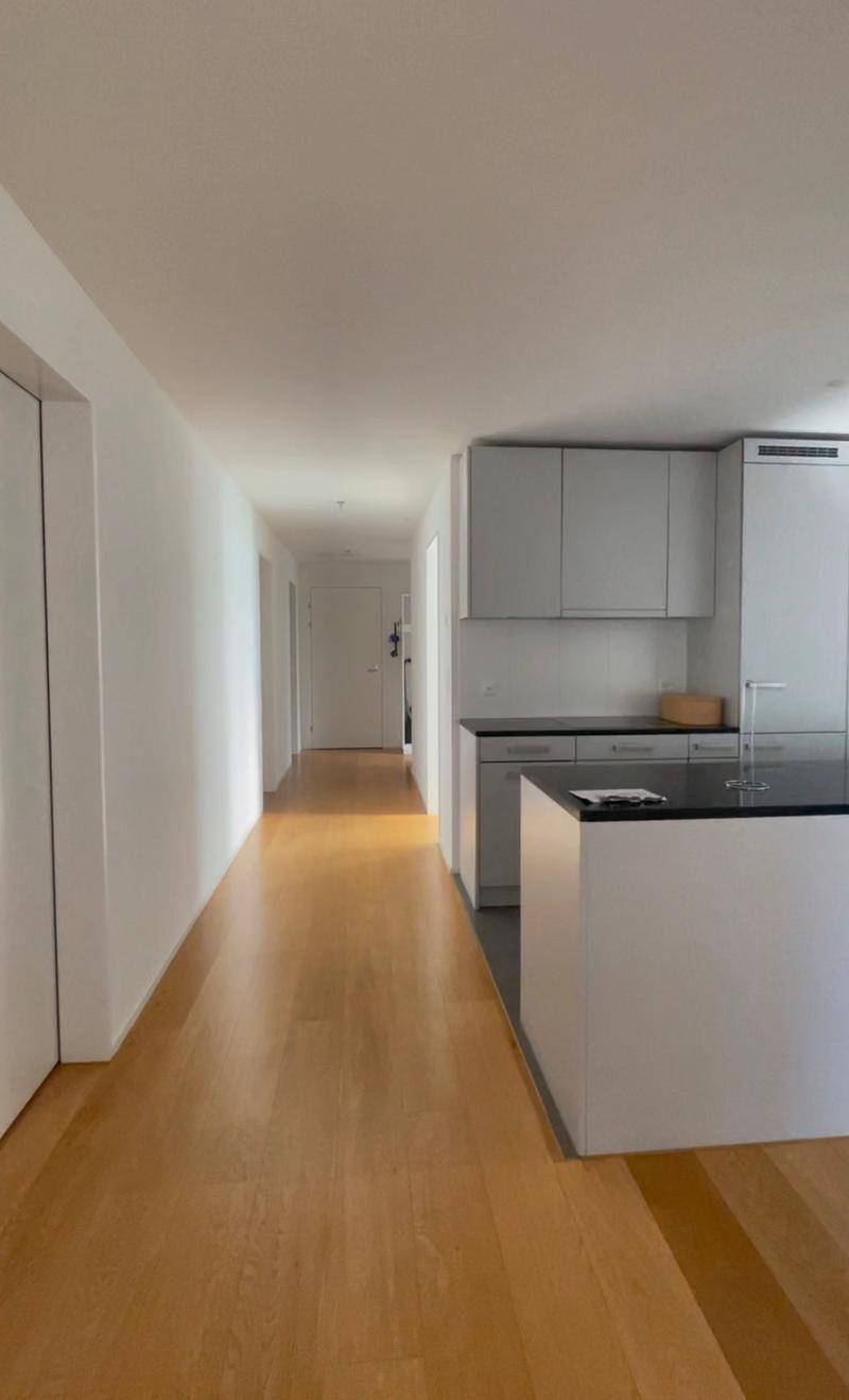 WG-Zimmer in Horgen (4)