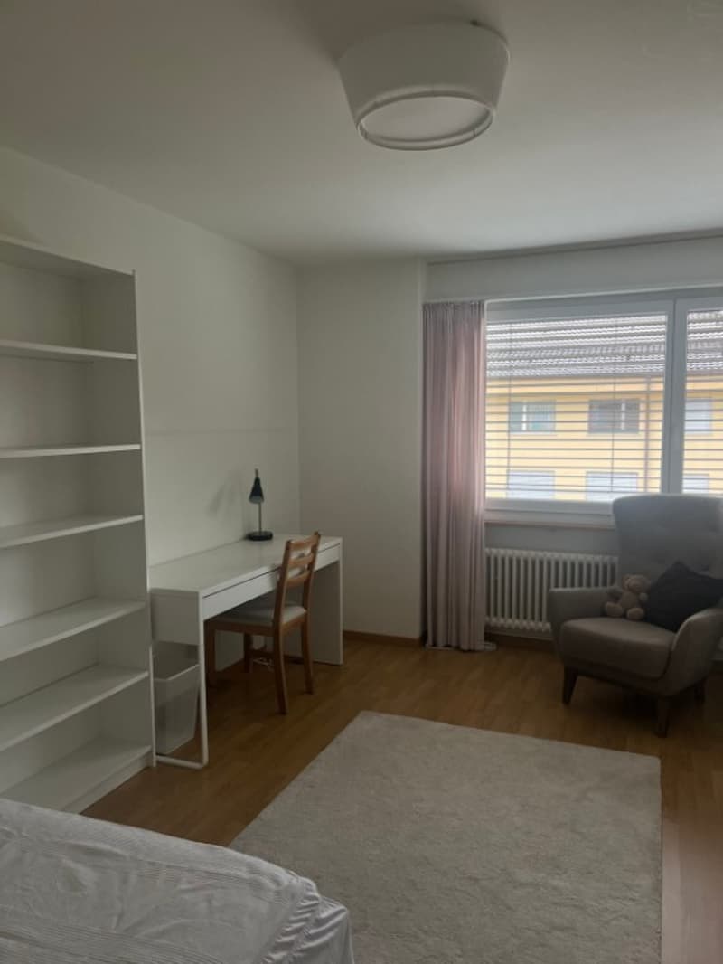 WG-Zimmer in Kollbrunn (2)
