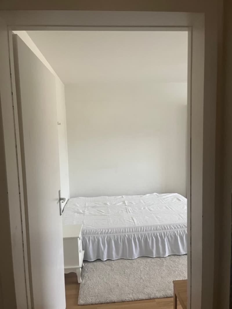 WG-Zimmer in Kollbrunn (4)