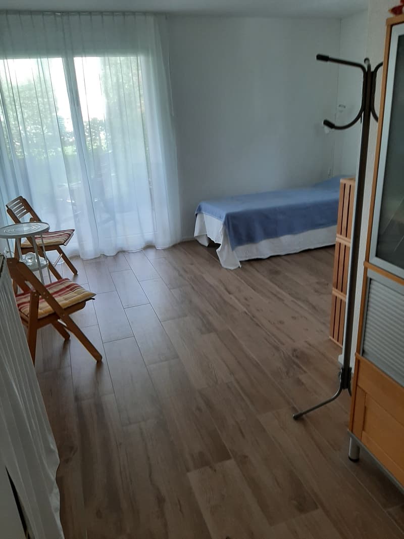 WG-Zimmer in Rüti ZH (1)