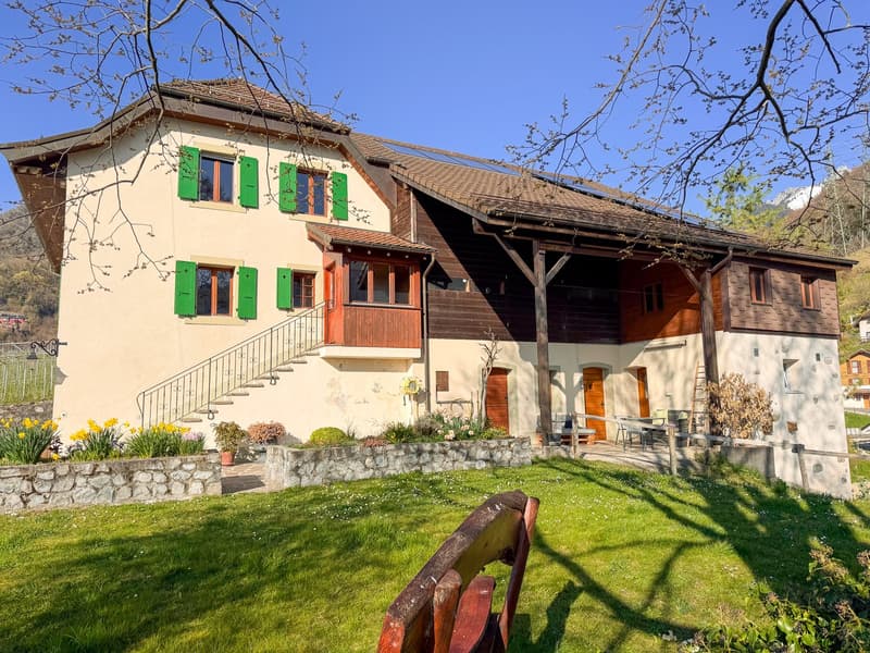 ### Proprietà di carattere con vista panoramica sul lago – Villeneuve (2)