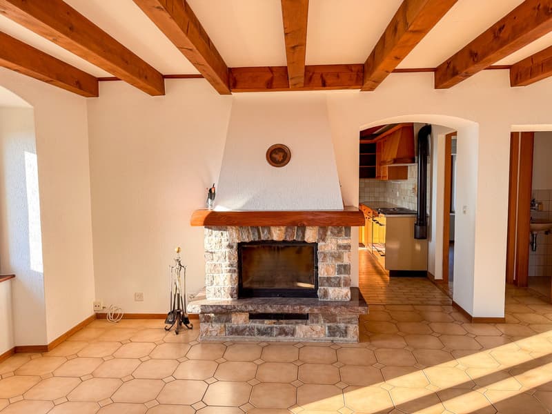 ### Proprietà di carattere con vista panoramica sul lago – Villeneuve (12)
