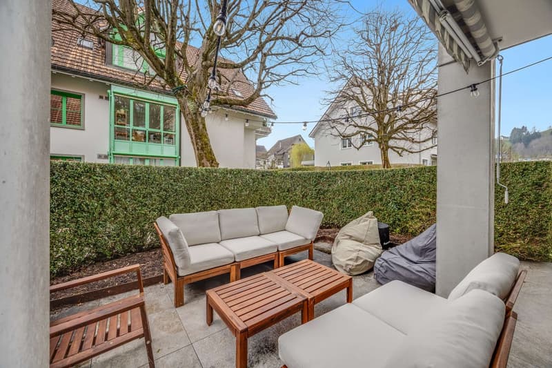 Grosszügige 3.5-Zimmer-Gartenwohnung mit 108 m² , Ruhe, Sonne & Nähe Zürichsee (6)
