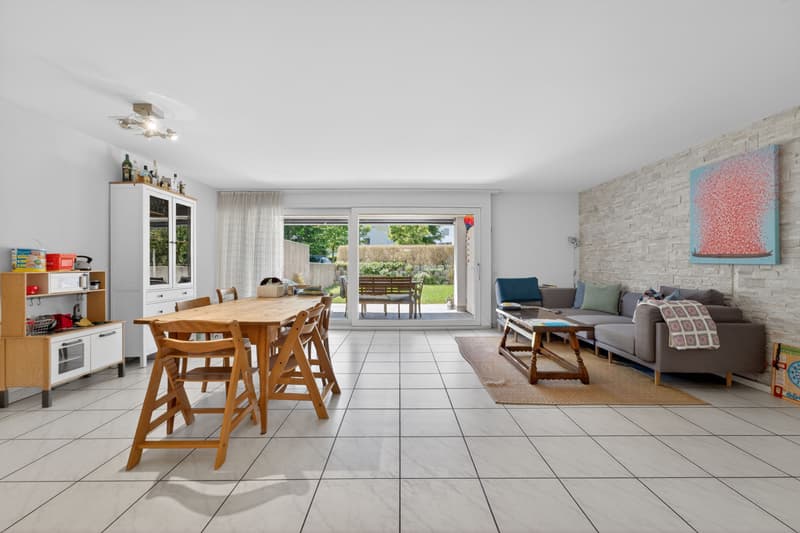 Living like in your own house - 5.5 rooms with garden and spacious floor plan (2)