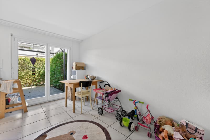 Living like in your own house - 5.5 rooms with garden and spacious floor plan (9)