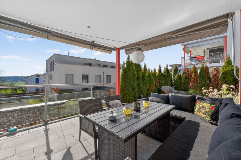 Appartement-jardin 2.5 pièces avec balcon et vaste espace de séjour extérieur (11)
