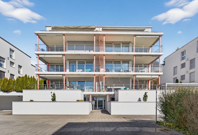 Sonnige 3.5-Zimmer-Gartenwohnung mit Balkon und grossem Gartensitzplatz (2)