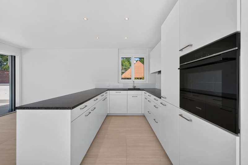 4.5-Zimmer-Attikawohnung - Erstbezug mit grosszügiger Terrasse und direktem Liftzugang (5)