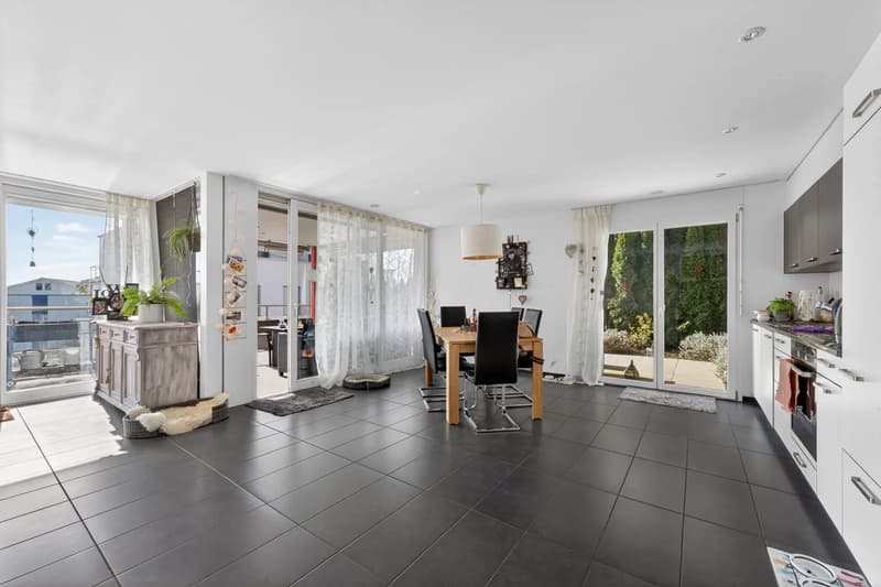 Ihr neues Zuhause mit Gartenoase - stilvolle 2.5-Zimmer-Wohnung in Geuensee LU (7)