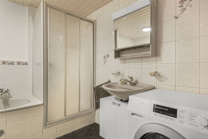 Duplex 3.5 Zimmer mit 98 m² — Charme und freie Sicht — Courfaivre (11)