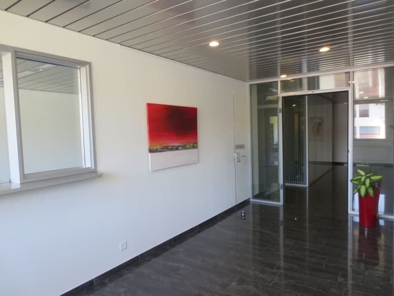 Ihre Wohlfühl-Oase:  Büro, Sitzungszimmer & Küche (2)