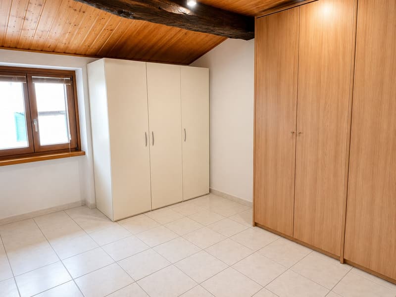 Bequemes Doppelhaus, zwei 4,5-Zimmer-Wohnungen (9)