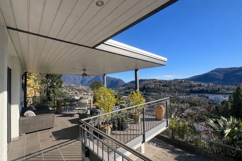 Maison unifamiliale dans le vert, ensoleillée et avec vue (14)