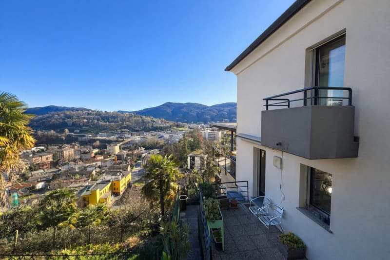Maison unifamiliale dans le vert, ensoleillée et avec vue (21)