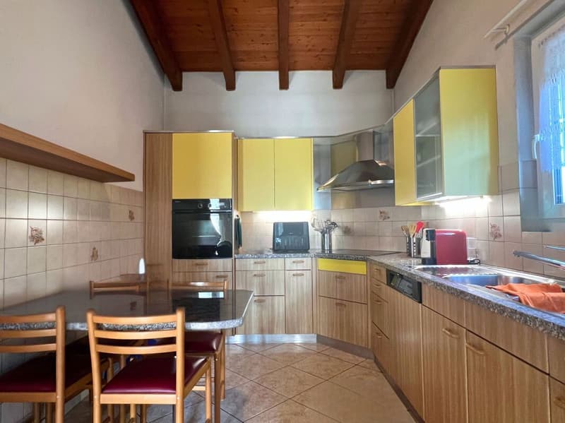 Wonderful single-family house with garden, view and sunny location (9)