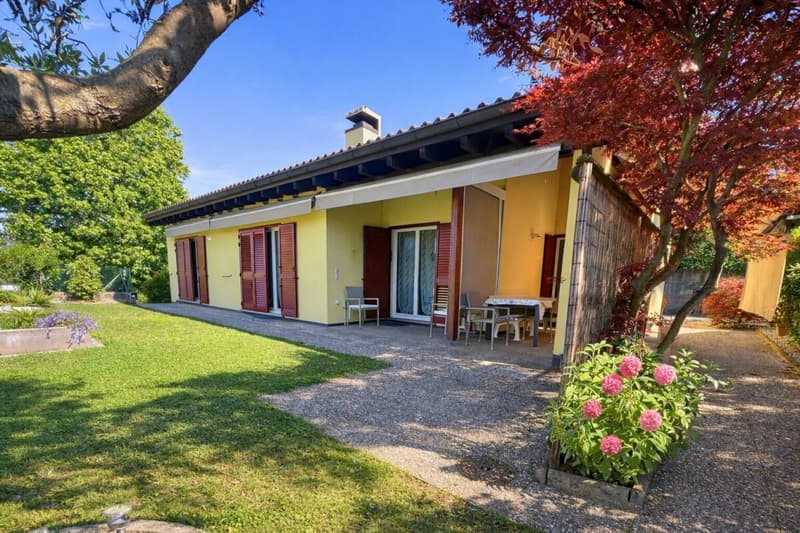 Wonderful single-family house with garden, view and sunny location (4)