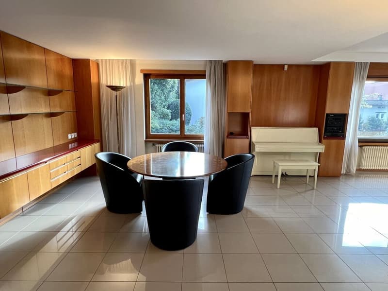 Grande et élégante villa avec terrain constructible (5)