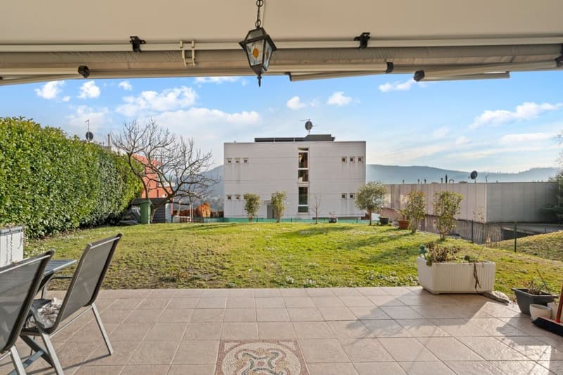 Zweifamilienhaus mit Garten und Aussicht (20)