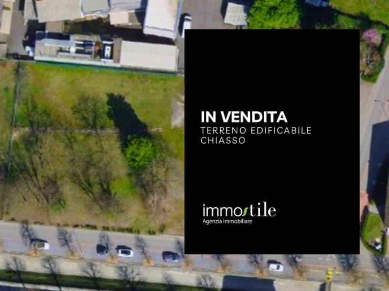 Vaste terrain avec 4'100 m² de SUL dans un quartier résidentiel et commercial à Chiasso (1)
