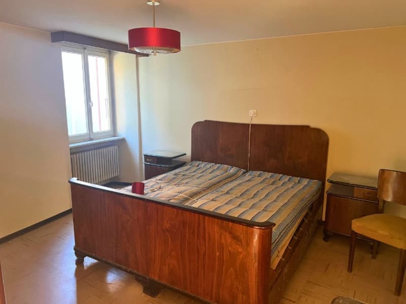 Maison à rénover dans un quartier calme (6)