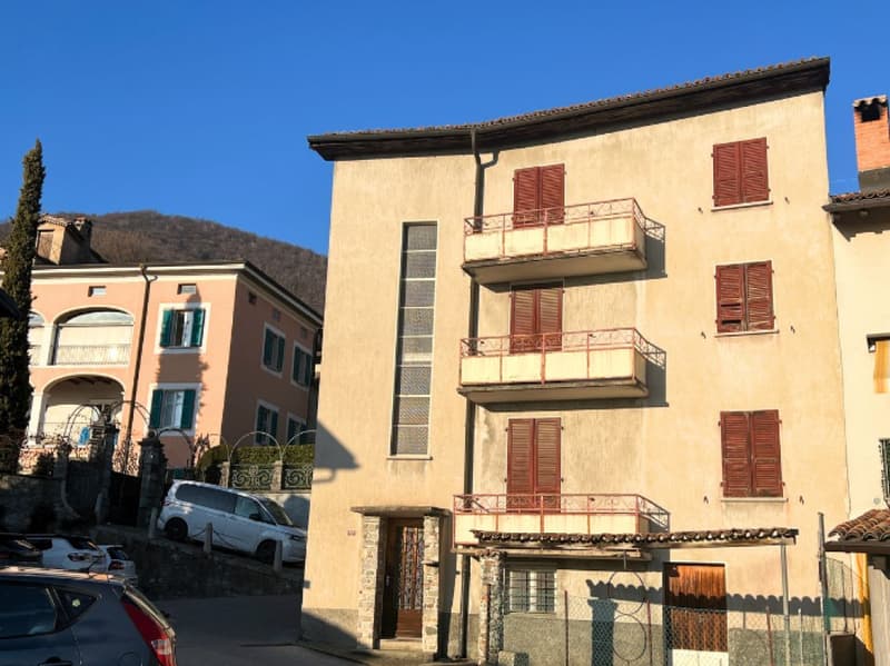 Maison à rénover dans un quartier calme (1)