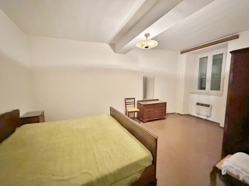 Intéressant complexe de noyau, deux unités d'habitation, rustique et cour privée (10)