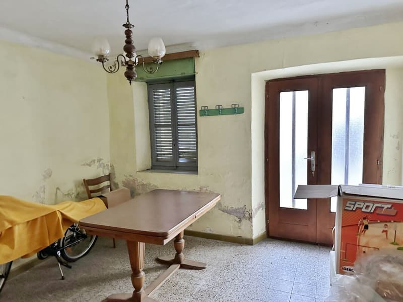 Intéressant complexe de noyau, deux unités d'habitation, rustique et cour privée (11)