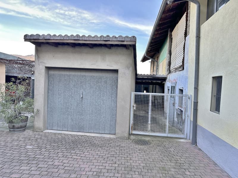 Intéressant complexe de noyau, deux unités d'habitation, rustique et cour privée (6)