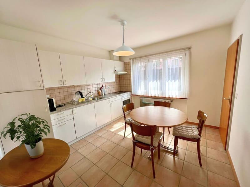 Maison unifamiliale/bifamiliale avec jardin et garage (8)