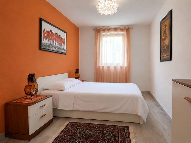 Exklusives Haus mit hohem Standard und internem Aufzug (10)