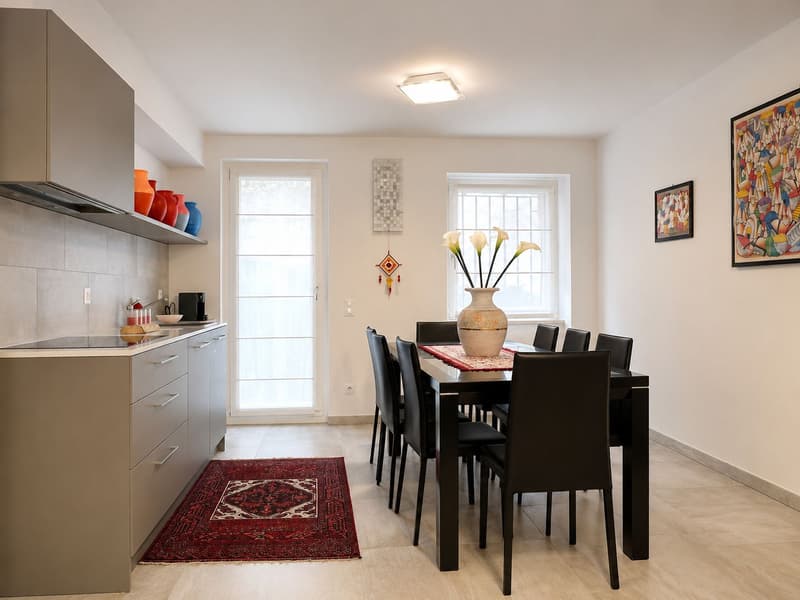 Exklusives Haus mit hohem Standard und internem Aufzug (14)
