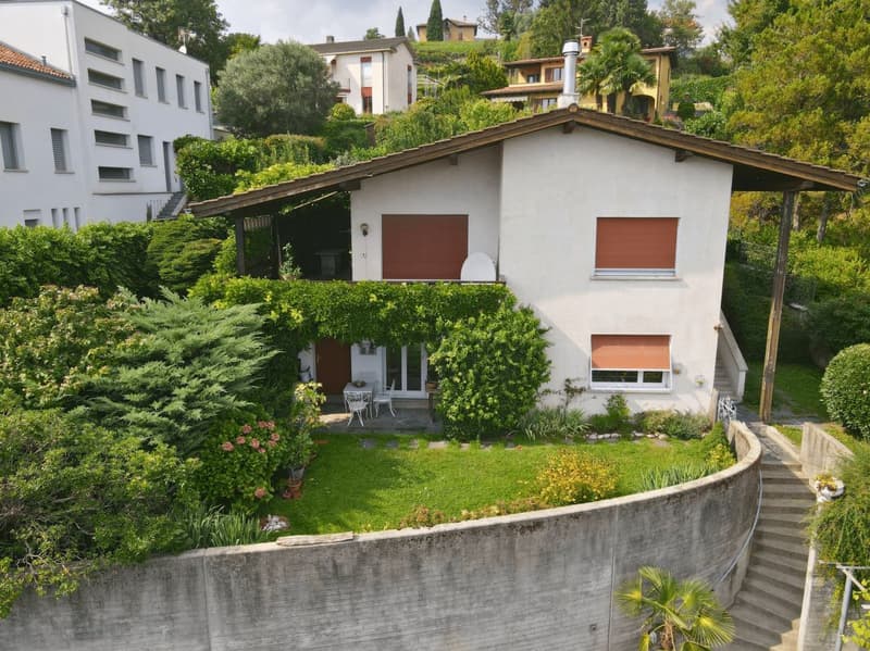 Splendida casa con vista panoramica e monolocale annesso (1)