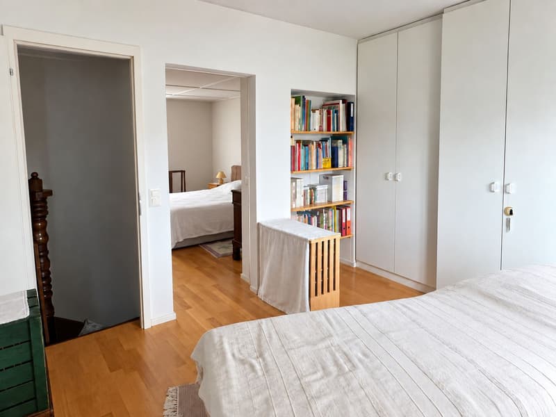 Piccola casa bifamiliare da risanare con rustico e giardino (7)