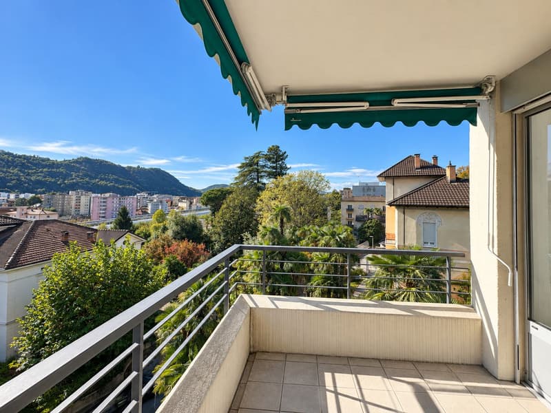 Interessante appartamento di 5.5 locali con balcone e vista aperta (6)