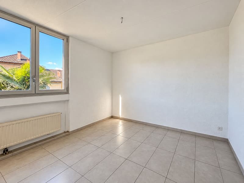 Interessante appartamento di 5.5 locali con balcone e vista aperta (16)