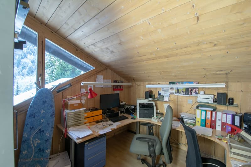 Grand chalet individuel  avec un appartement de 3.5 pièces attenant (14)