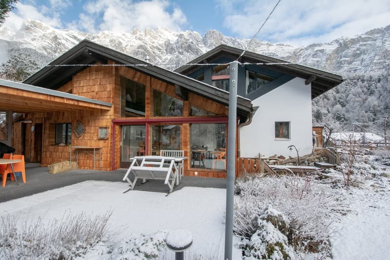 Grand chalet individuel  avec un appartement de 3.5 pièces attenant (4)