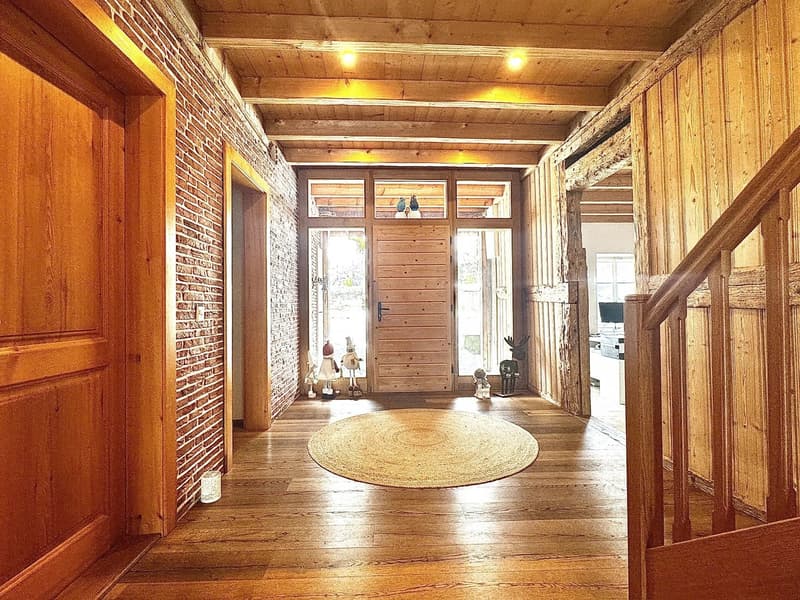 Charming 5.5-room house of approximately 300 m² (6)