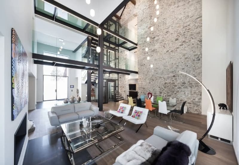 Renovated old farm – exceptional volumes and high-end amenities (1)