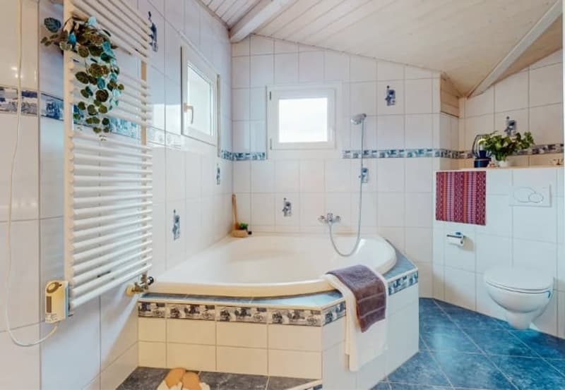 Detached house with 7.5 rooms in Corjolens – spacious volumes, beautiful exterior with pool (8)