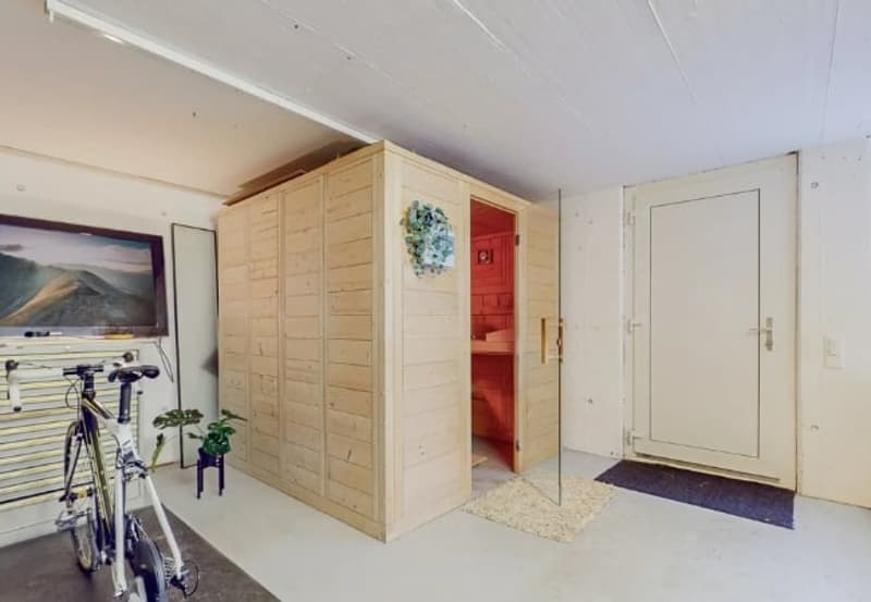 Detached house with 7.5 rooms in Corjolens – spacious volumes, beautiful exterior with pool (9)