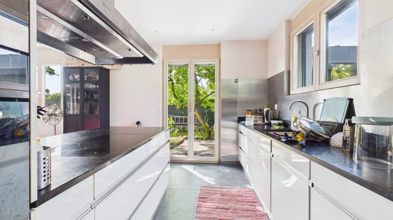 EXCLUSIVITY: Family villa of high standing in Corsier (13)