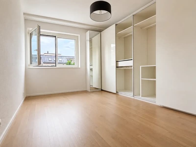 Bello appartamento di 5 locali disponibile subito (3)