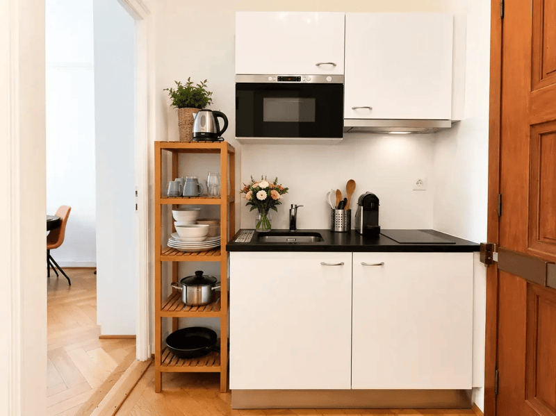 Zweizimmerwohnung mit Möbeln und Balkon im Herzen von Champel (2)
