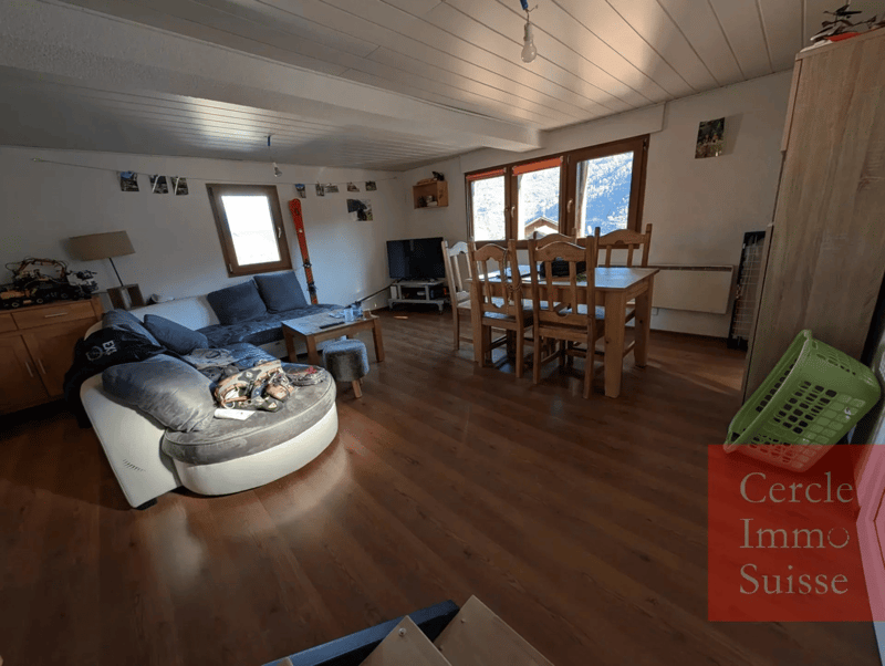Val d'Hérens — Vex | Renovated PPE Apartment (2)