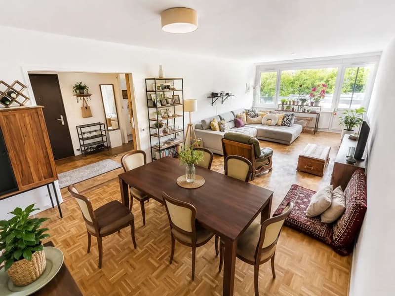 Bello appartamento di 5 locali con balcone (1)